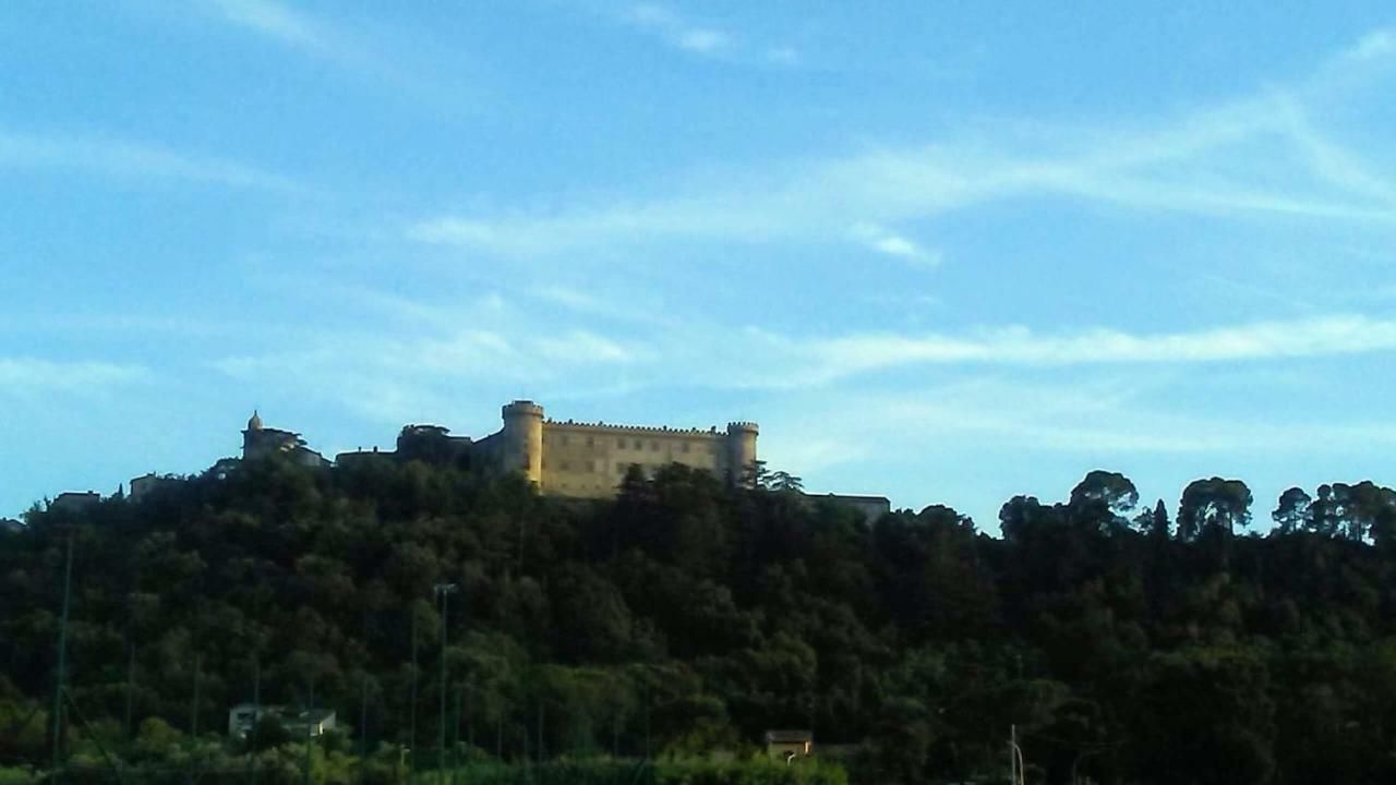 Alloggio Turistico D'Annunzio براتشيانو المظهر الخارجي الصورة